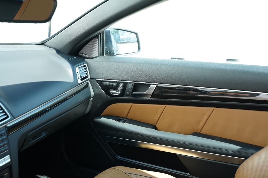Mercedes-Benz E 500 Cabriolet, Bild 17 von 19