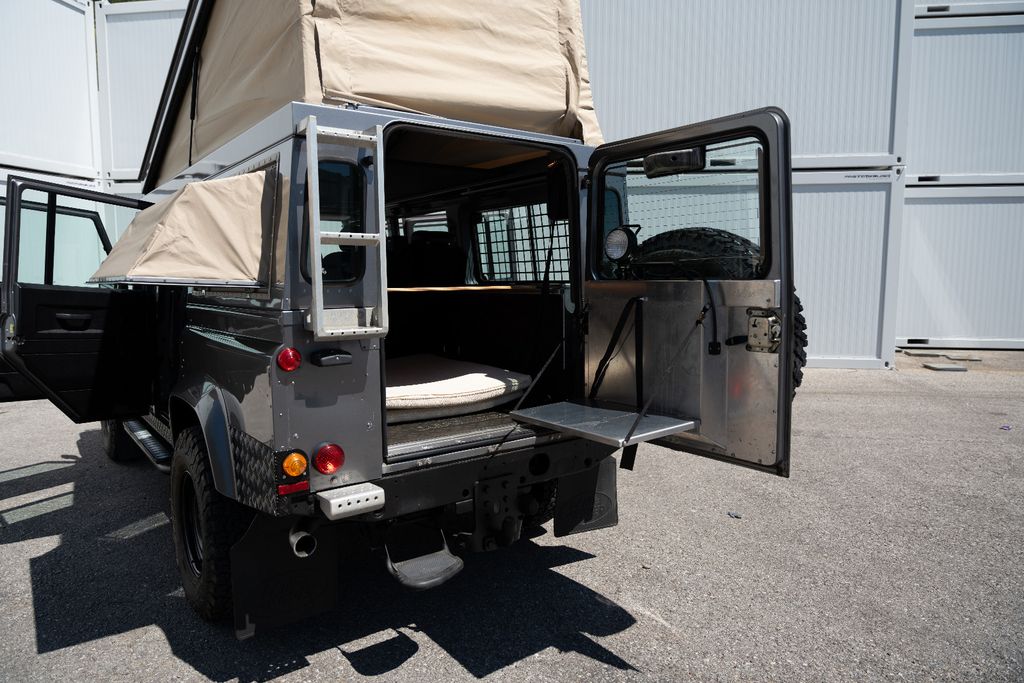Land Rover Defender 110 SE Station Wagon ExTec-Camper, Bild 6 von 24