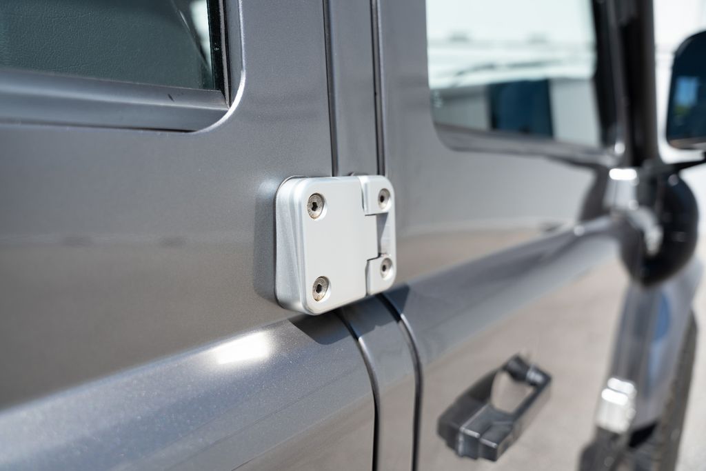Land Rover Defender 110 SE Station Wagon ExTec-Camper, Bild 13 von 24
