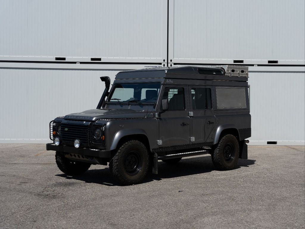 Land Rover Defender 110 SE Station Wagon ExTec-Camper, Bild 1 von 24