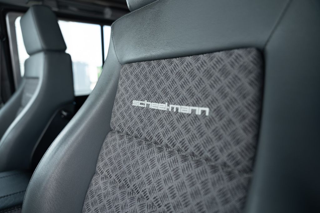 Land Rover Defender 110 SE Station Wagon ExTec-Camper, Bild 20 von 24