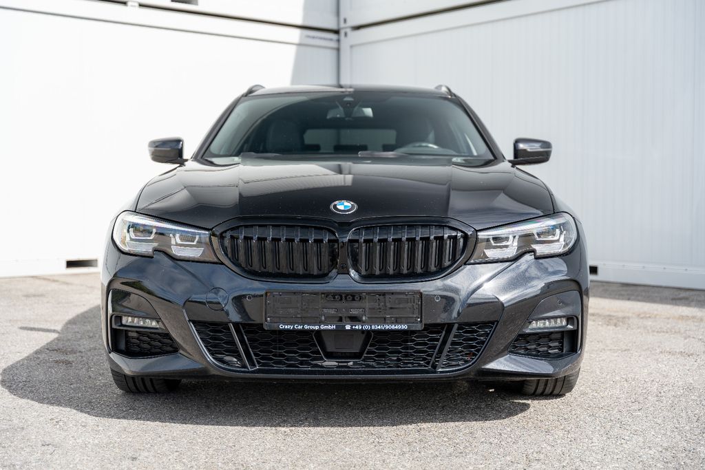 BMW 320d Touring xDrive M Sport AHK-Schwenkbar, Bild 4 von 25
