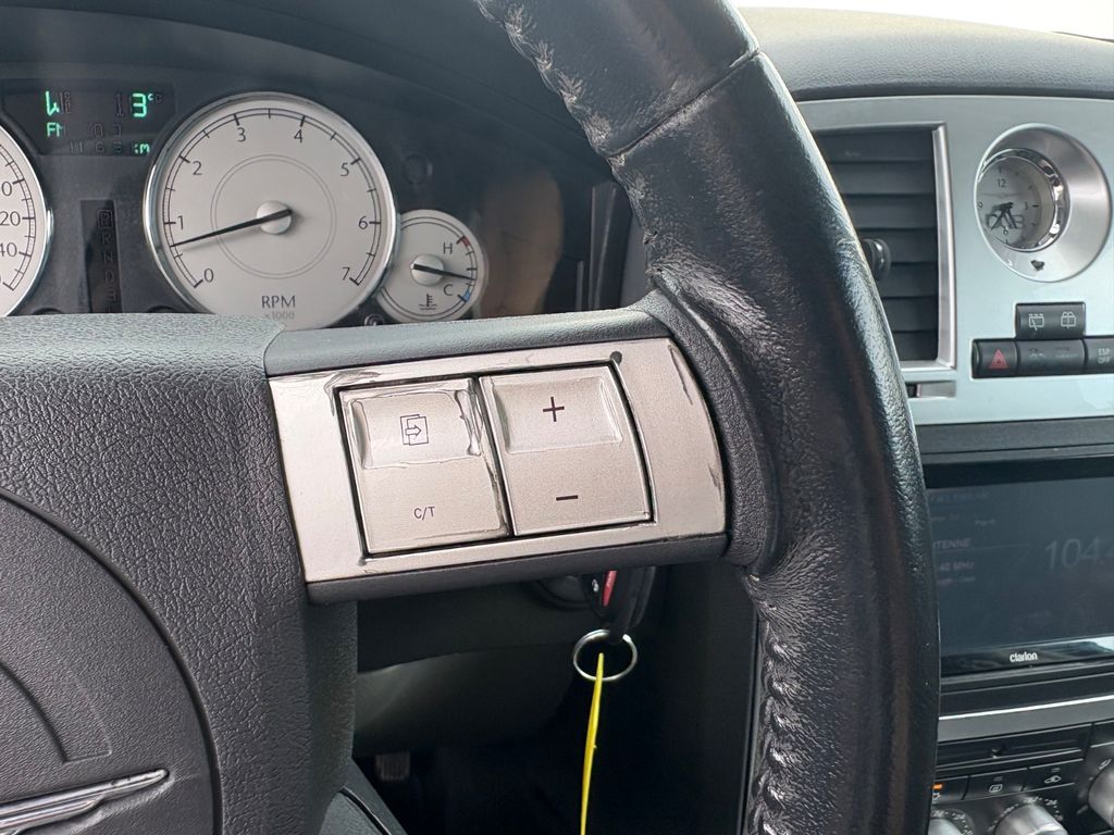 Chrysler 300C Touring 3.5 V6, Bild 13 von 16