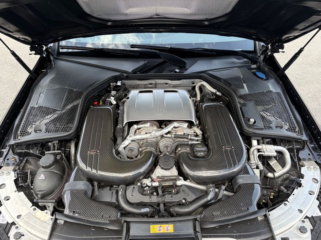 Mercedes-Benz C 63 AMG, Bild 18 von 22
