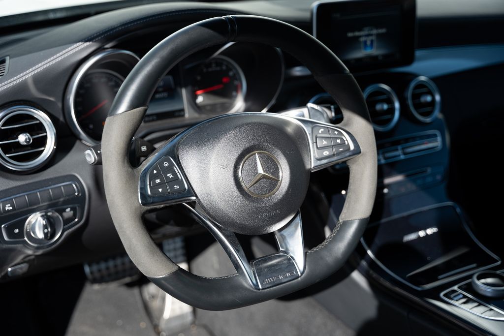 Mercedes-Benz C 63 AMG, Bild 11 von 22