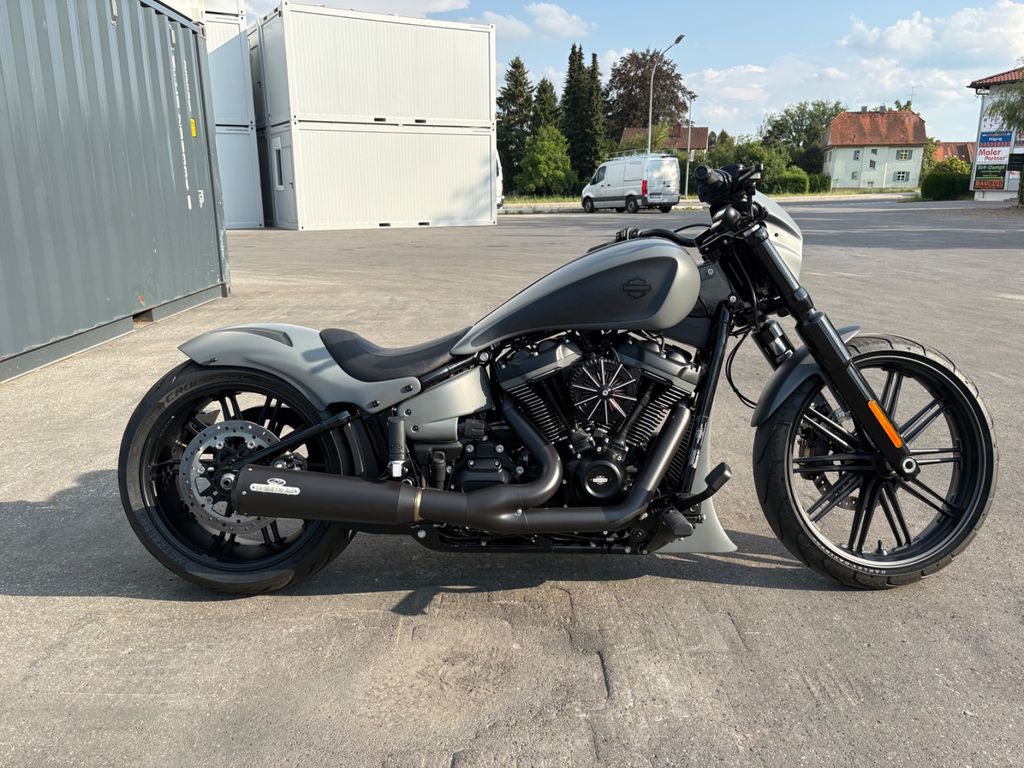 Harley-Davidson Breakout 114 Custom Bike 1of1, Bild 4 von 9