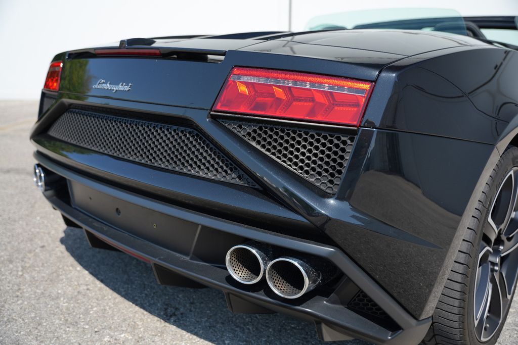 Lamborghini Gallardo LP560-4 Spyder, Bild 11 von 20