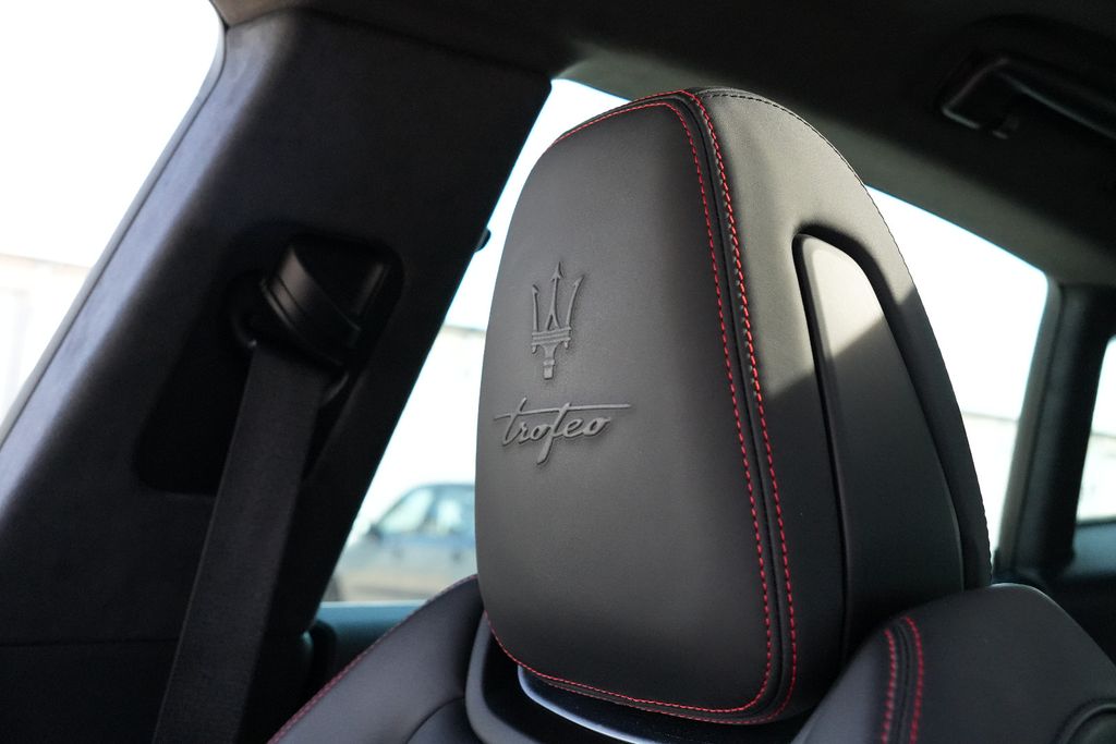 Maserati Levante Trofeo, Bild 24 von 40
