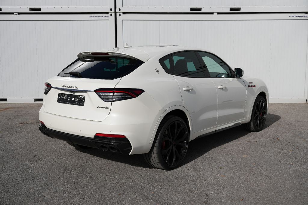 Maserati Levante Trofeo, Bild 6 von 40