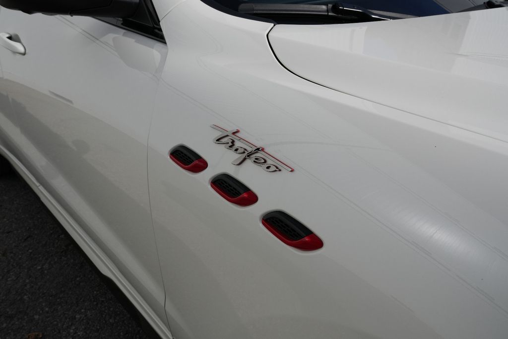Maserati Levante Trofeo, Bild 14 von 40